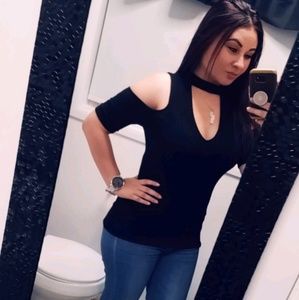 Meet your Posher, Reyna